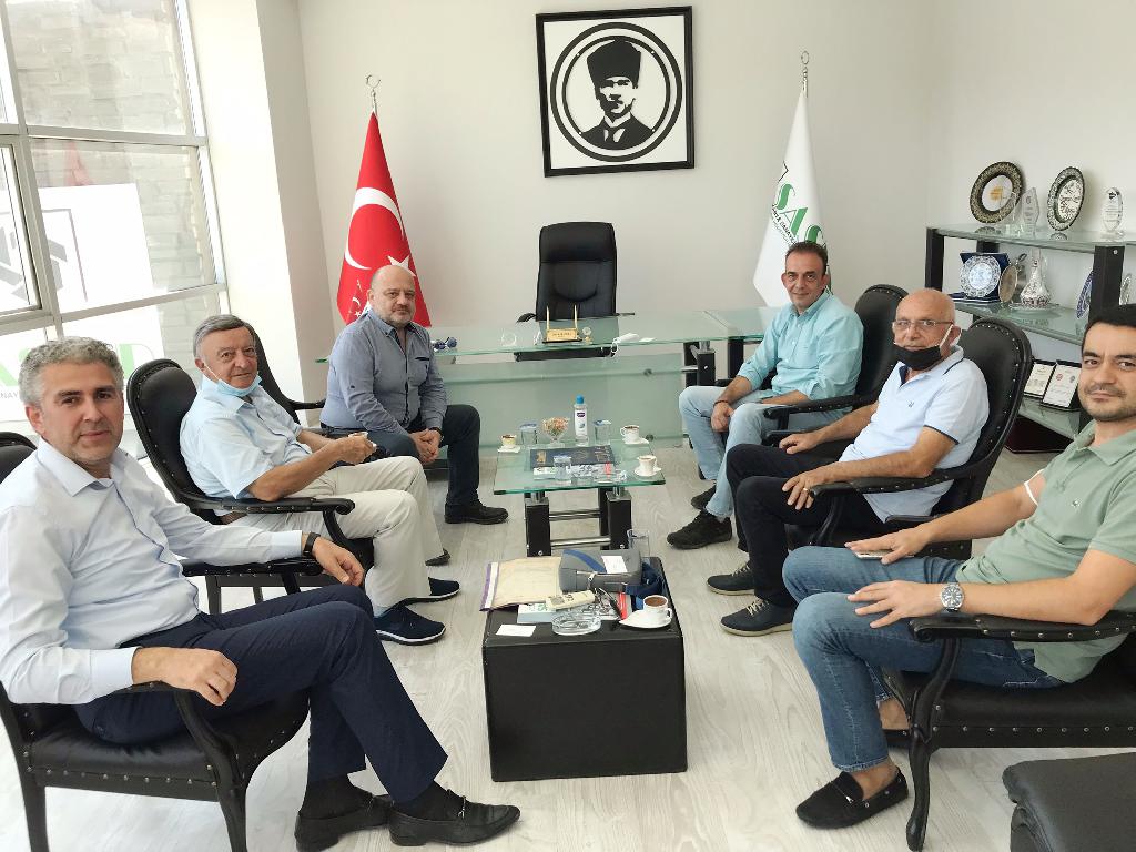 Kurucu Başkan Karacagil ve Büyükakten SASİAD'ı ziyaret etti. 