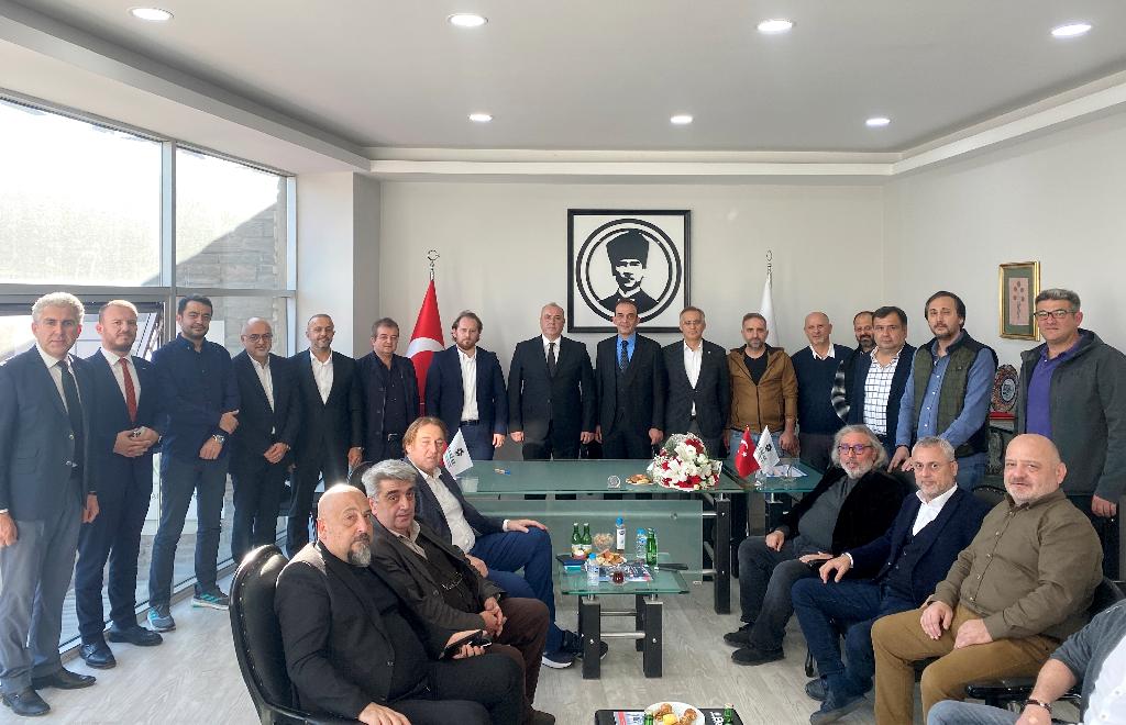 SASİAD'TA BAYRAK DEĞİŞİMİ..