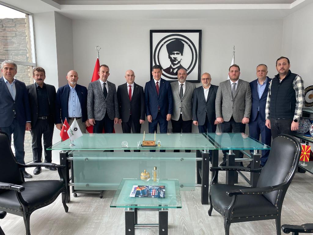 Cumhurbaşkanı Adayı Sinan Oğan SASİAD'ı ziyaret etti.